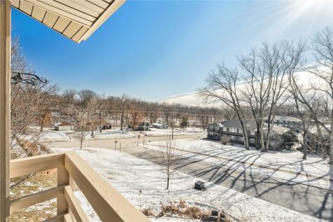 1718 Applewood Place NE Cedar Rapids IA 52402