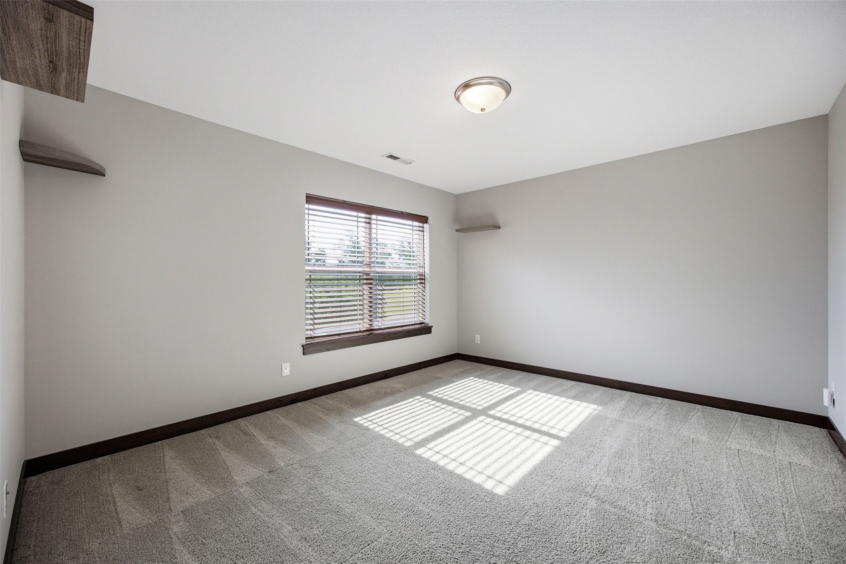 3507 Pioneer Avenue SE Cedar Rapids IA 52403
