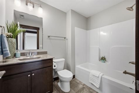 3507 Pioneer Avenue SE Cedar Rapids IA 52403
