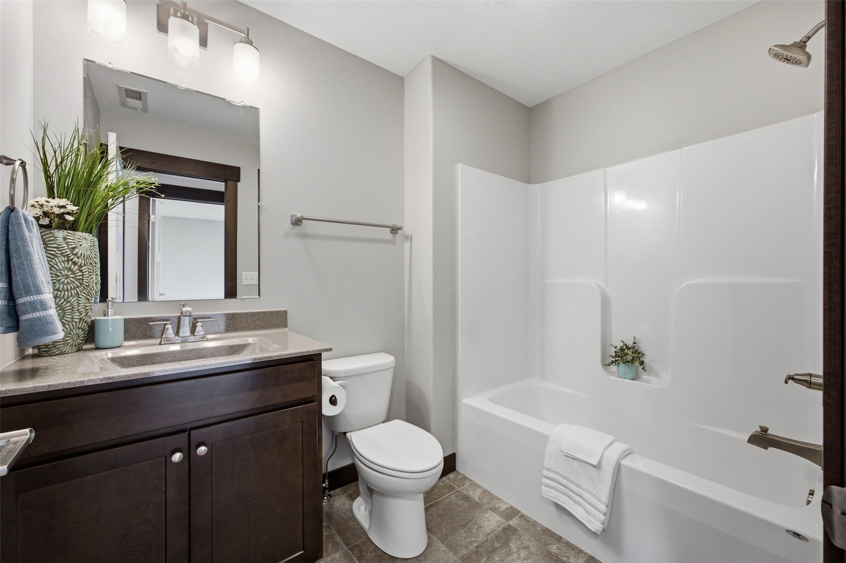 3507 Pioneer Avenue SE Cedar Rapids IA 52403