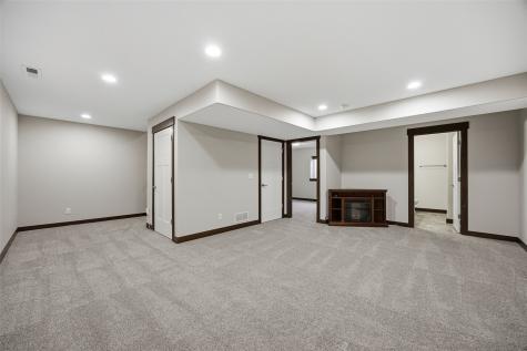 3507 Pioneer Avenue SE Cedar Rapids IA 52403