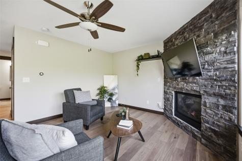 3507 Pioneer Avenue SE Cedar Rapids IA 52403