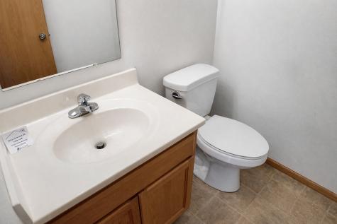 1450 Tower Lane NE Cedar Rapids IA 52402