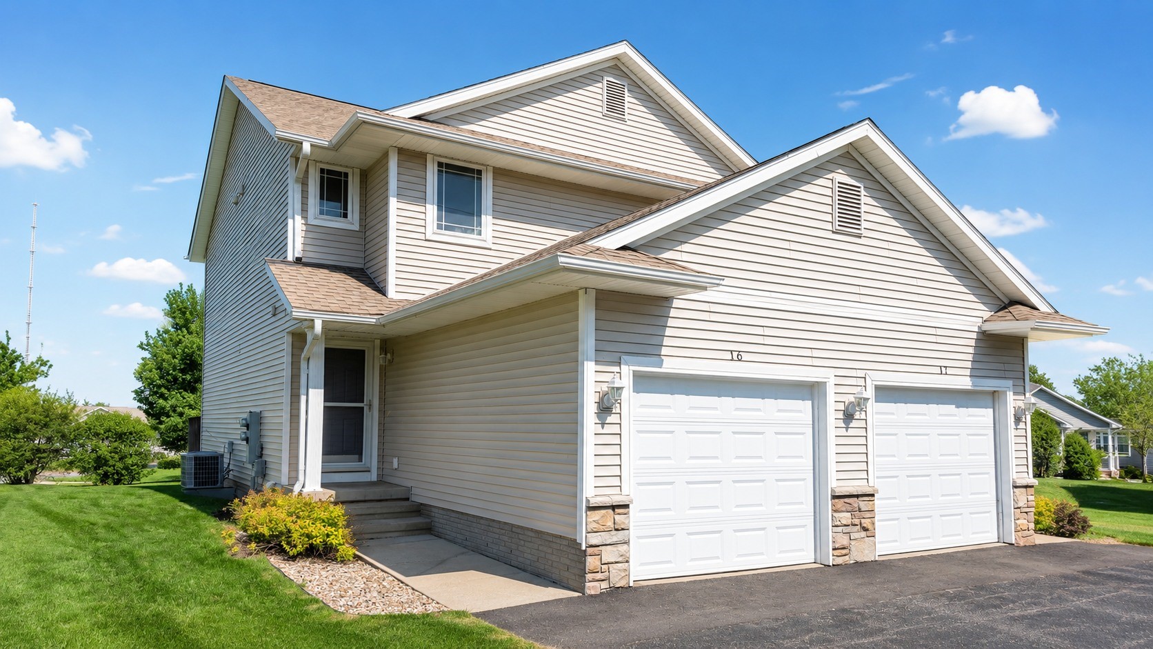 1450 Tower Lane NE Cedar Rapids IA 52402