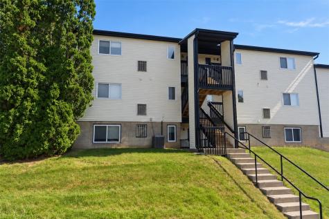 2620 Westwinds Drive Iowa City IA 52246