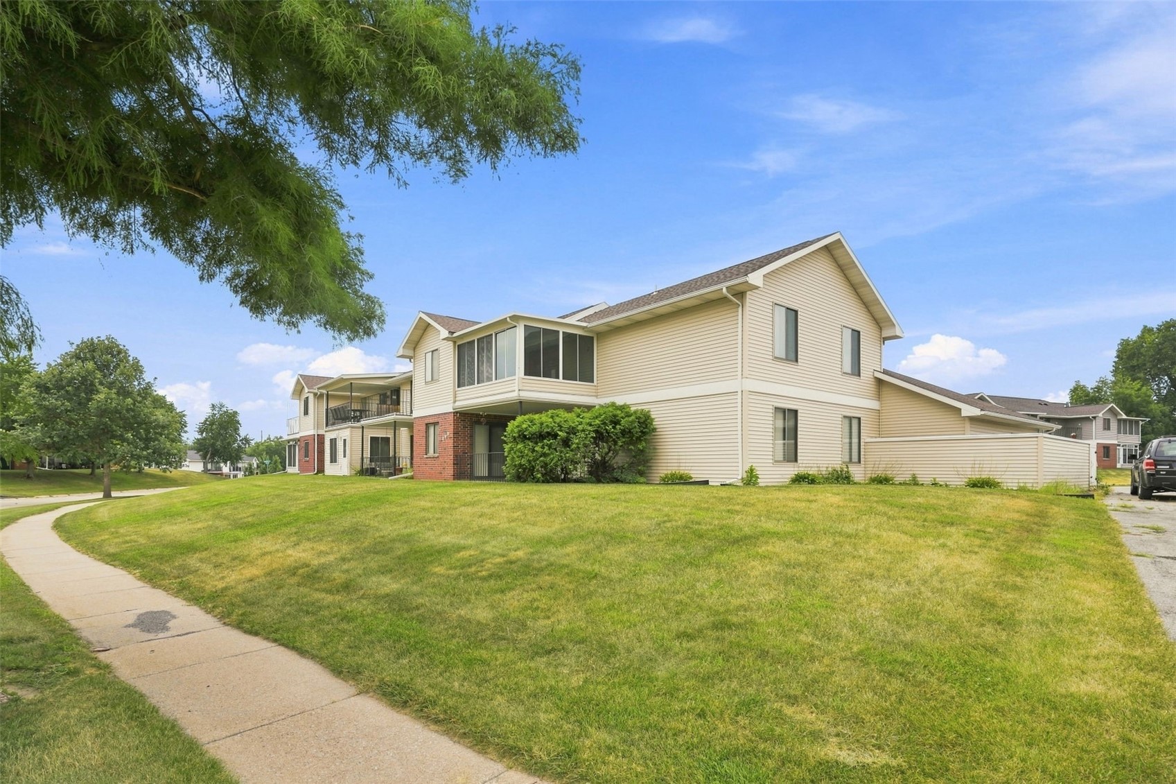860 Edward Court SE Cedar Rapids IA 52403
