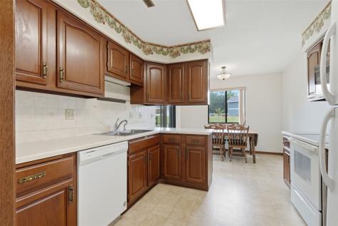 860 Edward Court SE Cedar Rapids IA 52403