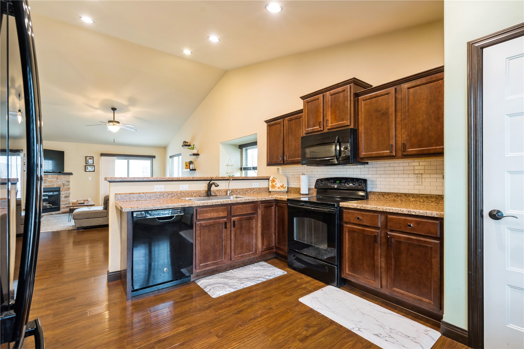 242 S Stewart Street North Liberty IA 52317