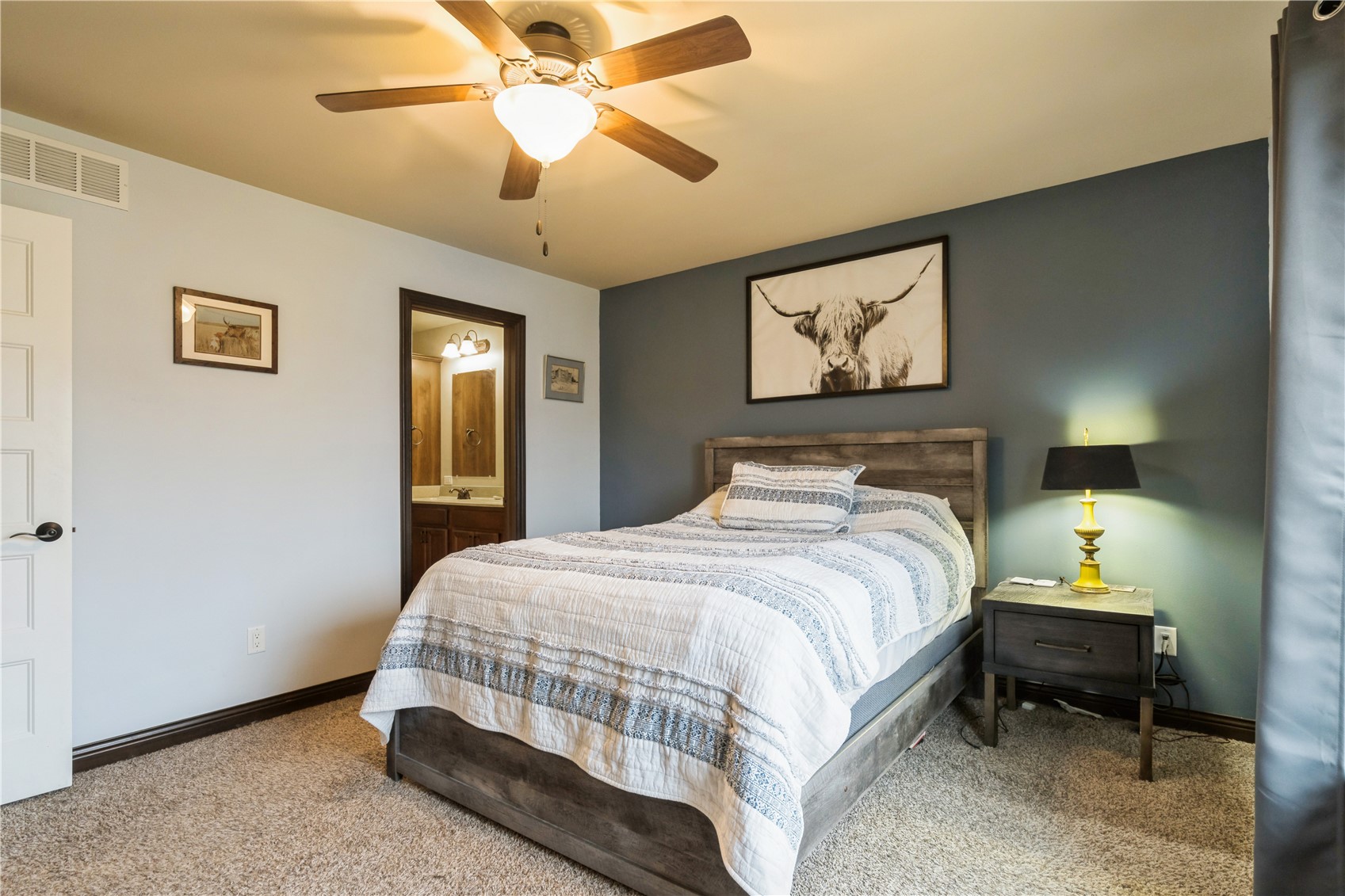 242 S Stewart Street North Liberty IA 52317