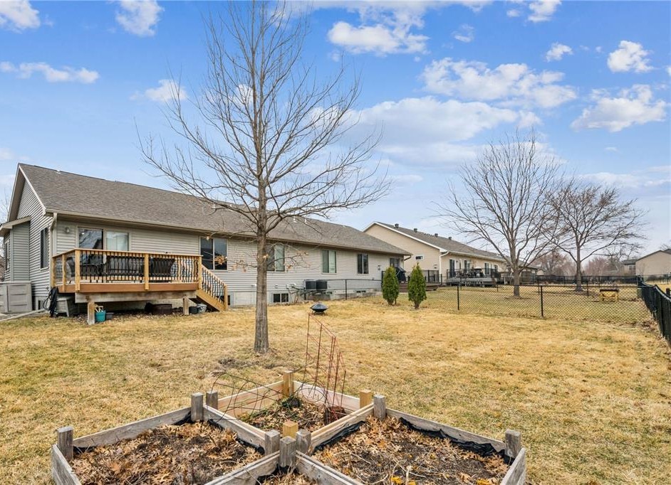 242 S Stewart Street North Liberty IA 52317