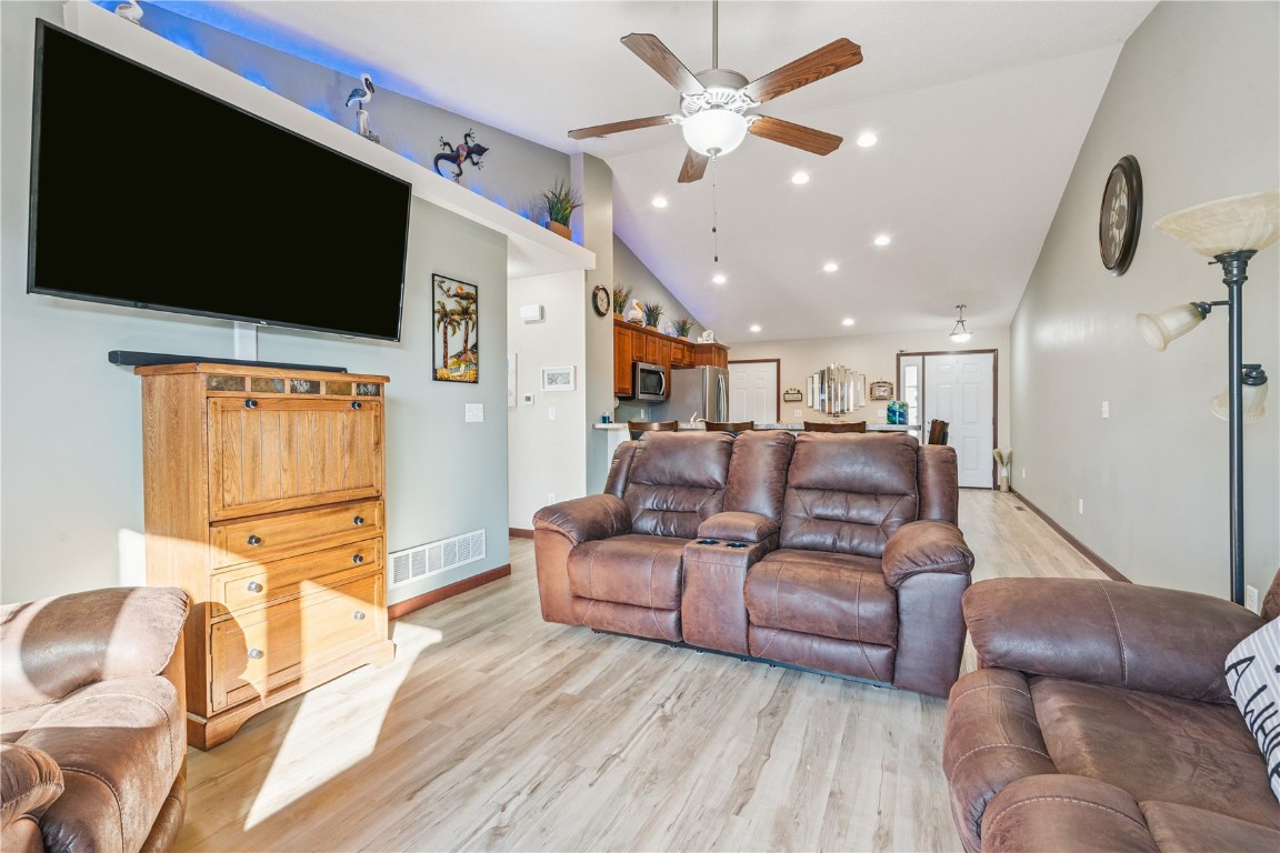 4435 Hastings Drive Marion IA 52302