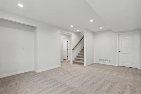 2517 Bluegrass Street Marion IA 52302