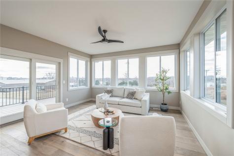 618 J Avenue NE Cedar Rapids IA 52402