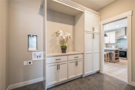 618 J Avenue NE Cedar Rapids IA 52402