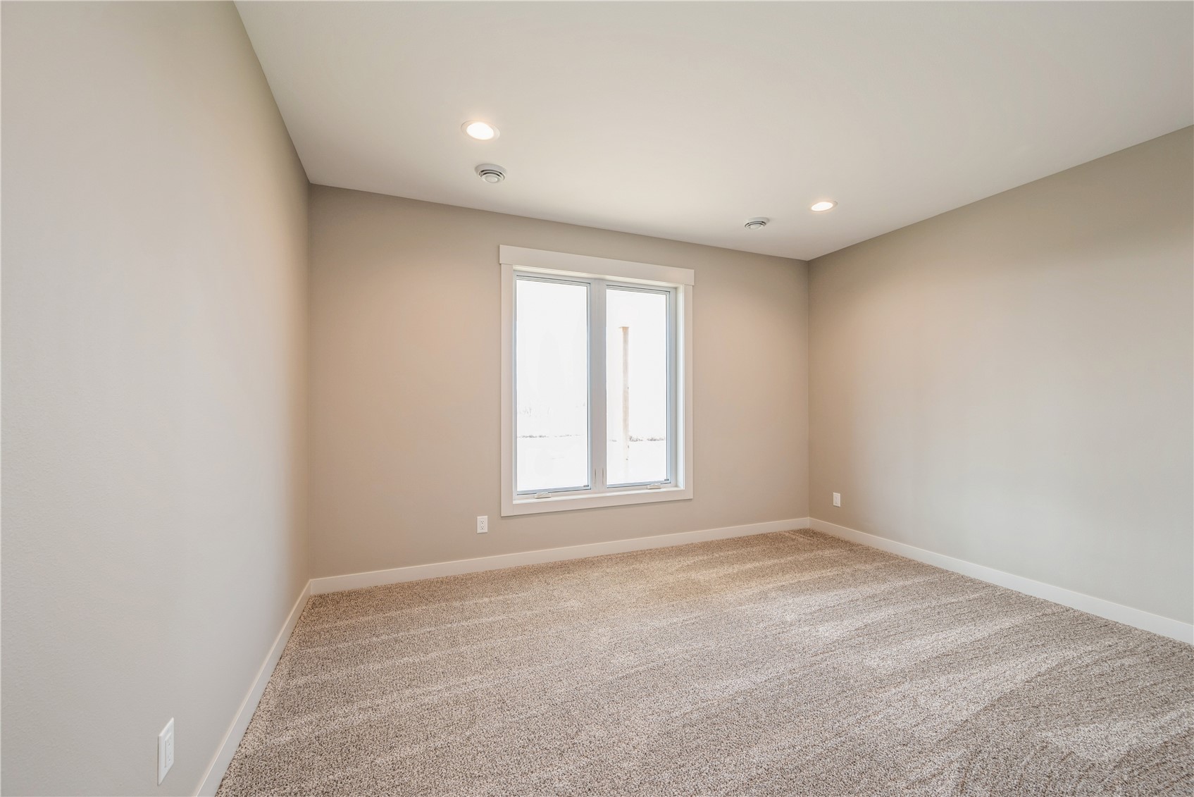 618 J Avenue NE Cedar Rapids IA 52402