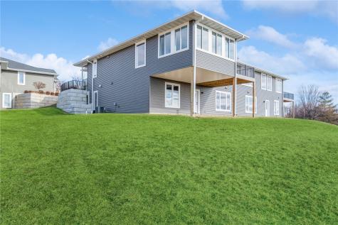 618 J Avenue NE Cedar Rapids IA 52402