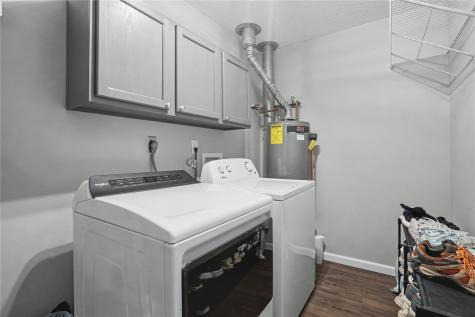 3720 Timberline Dr NE #2 Cedar Rapids IA 52402
