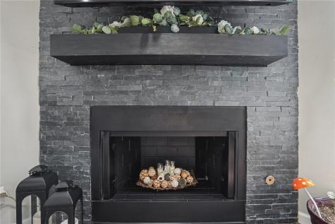 3720 Timberline Dr NE #2 Cedar Rapids IA 52402
