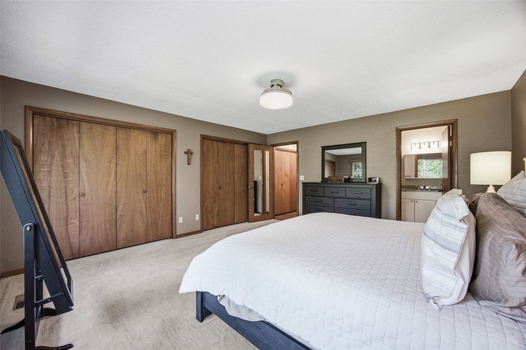 1745 Applewood Court NE Cedar Rapids IA 52402