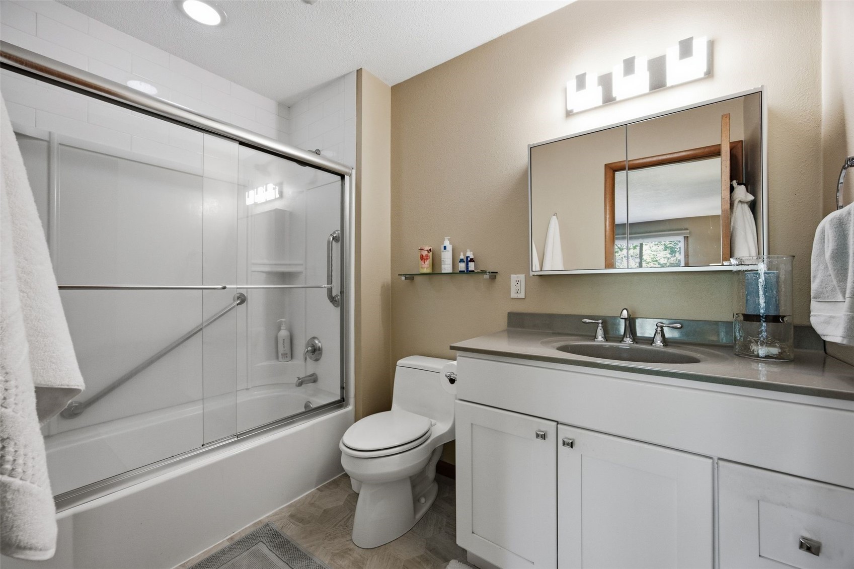 1745 Applewood Court NE Cedar Rapids IA 52402