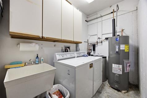 1745 Applewood Court NE Cedar Rapids IA 52402