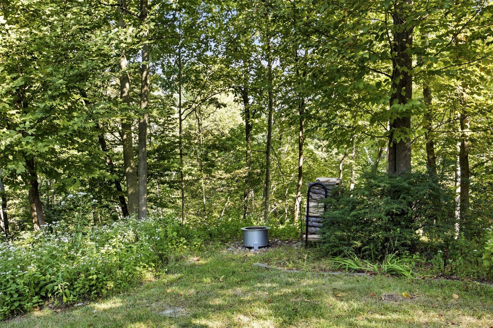 1745 Applewood Court NE Cedar Rapids IA 52402