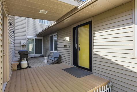 1745 Applewood Court NE Cedar Rapids IA 52402