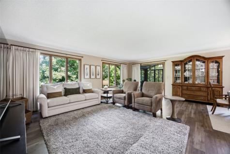 1745 Applewood Court NE Cedar Rapids IA 52402