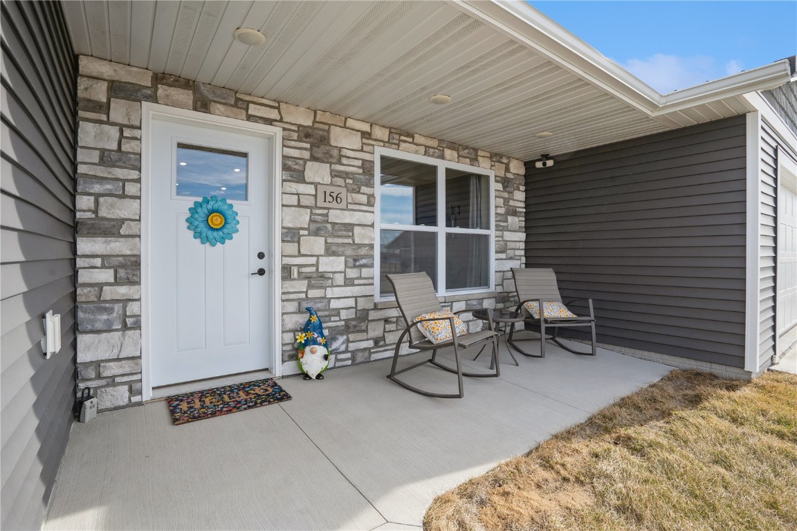 156 Towne Centre Drive Urbana IA 52345