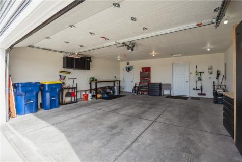 156 Towne Centre Drive Urbana IA 52345