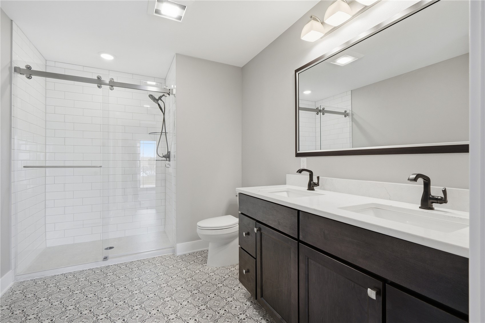 1871 Ellis Boulevard NW Cedar Rapids IA 52405