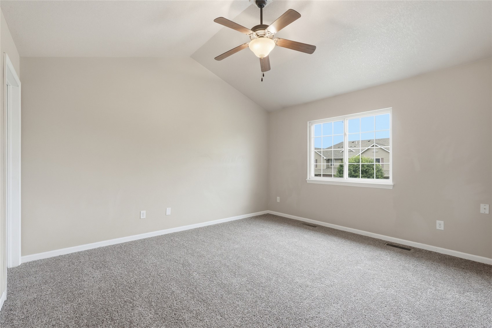 1694 Burr Drive North Liberty IA 52317