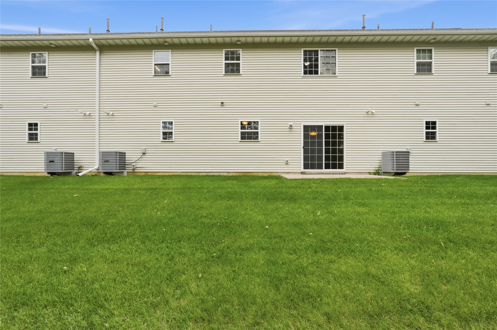 1694 Burr Drive North Liberty IA 52317