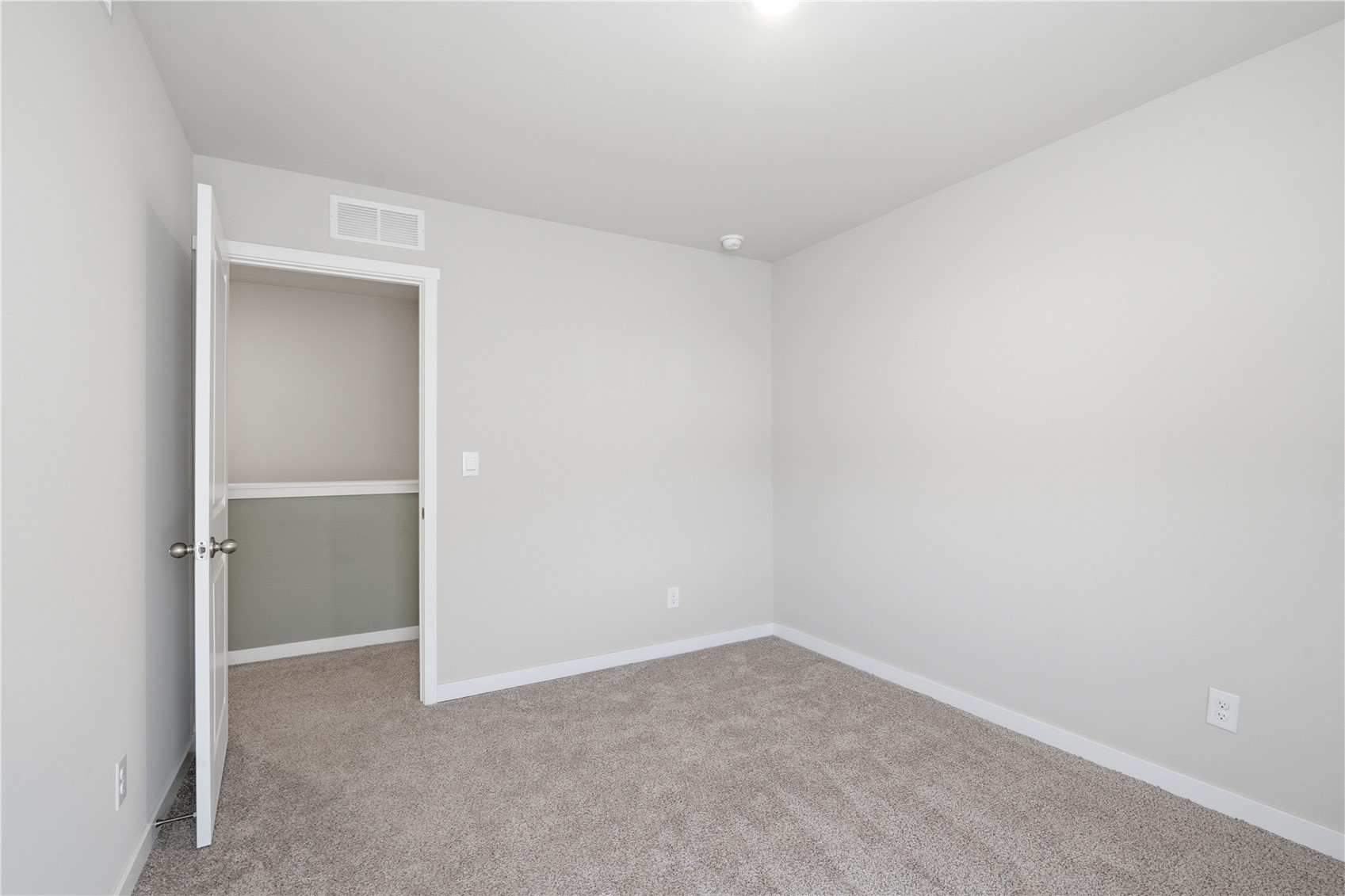 488 Thomas Street Tiffin IA 52340