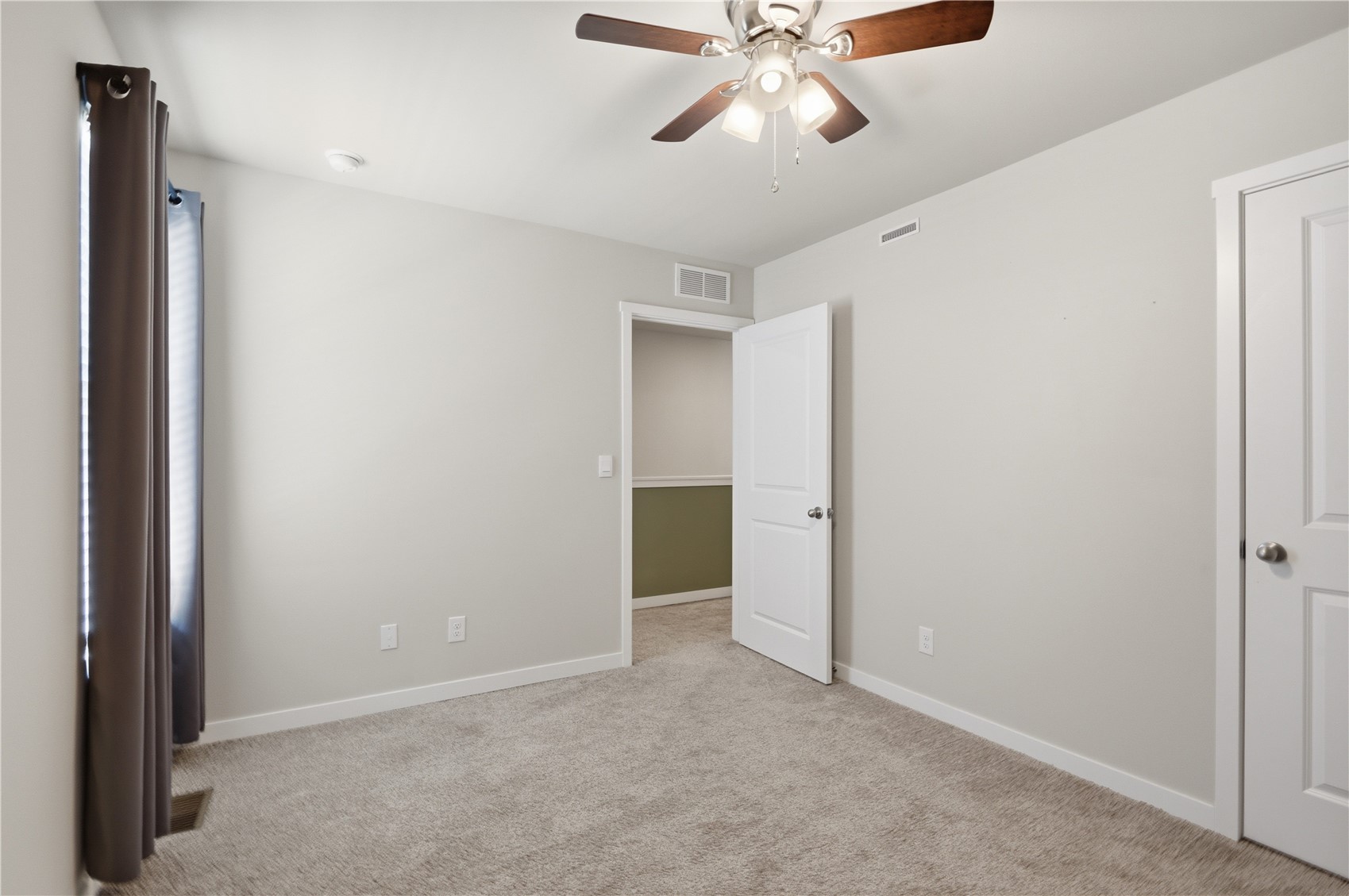 488 Thomas Street Tiffin IA 52340
