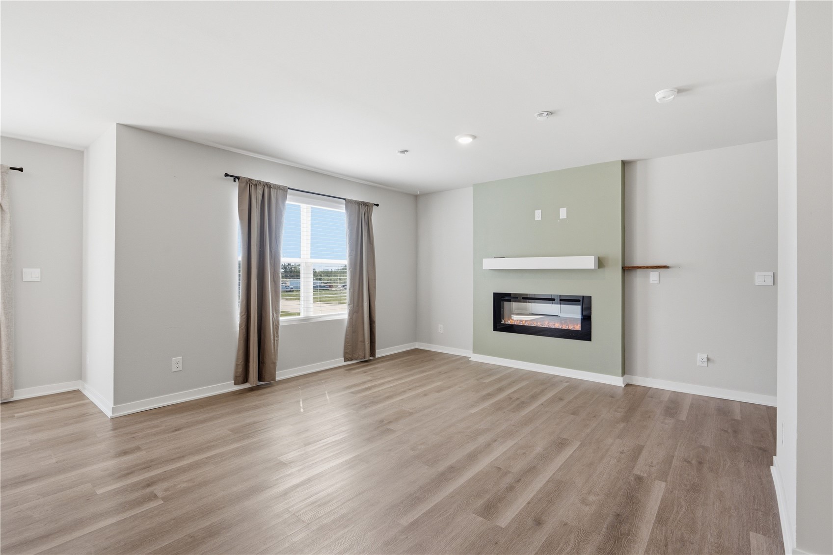 488 Thomas Street Tiffin IA 52340