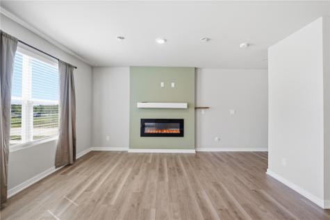 488 Thomas Street Tiffin IA 52340