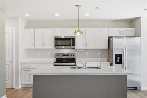 488 Thomas Street Tiffin IA 52340
