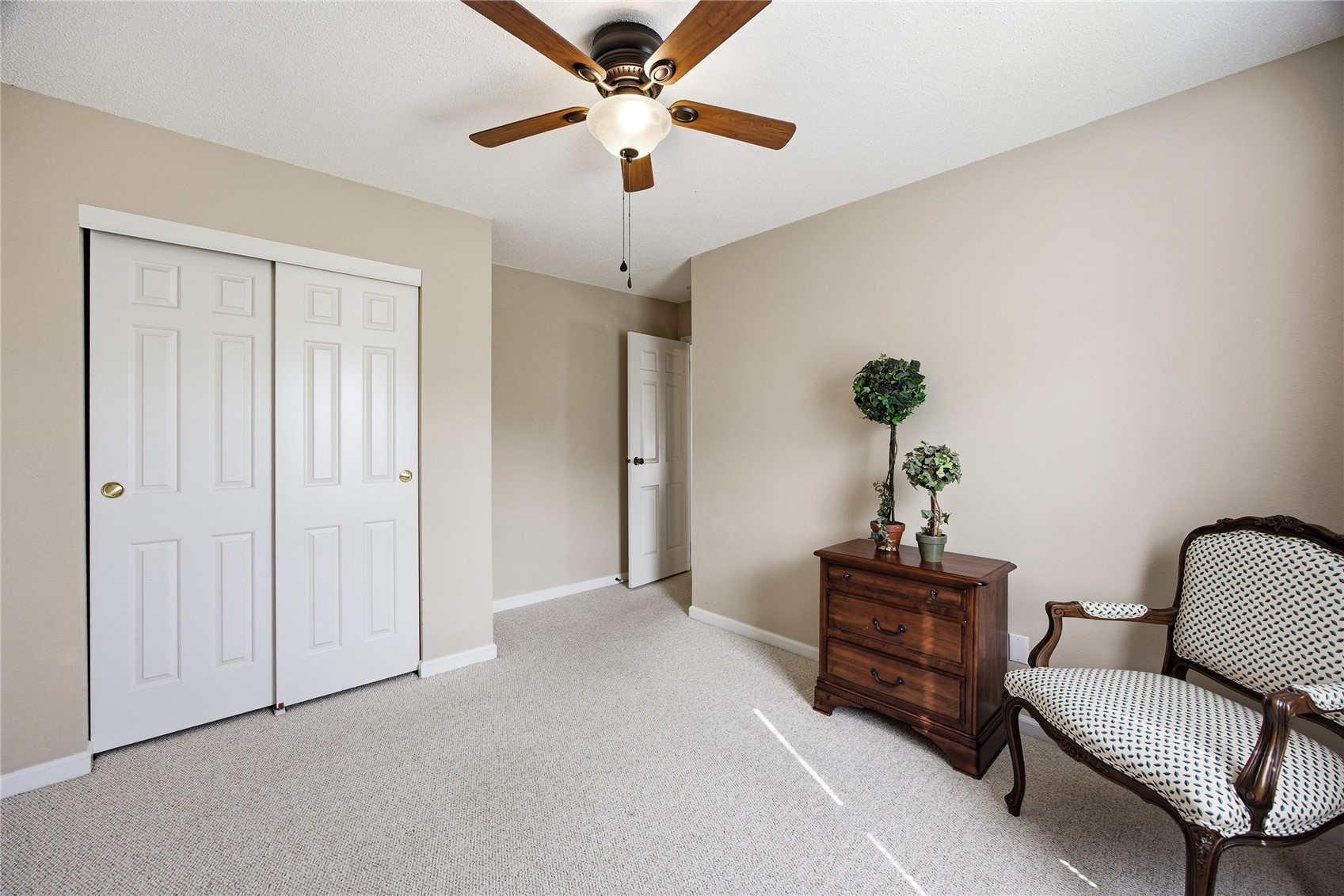 3813 Summerfield Lane NE Cedar Rapids IA 52402