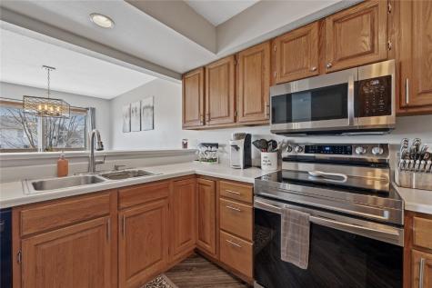 2570 Ridgeview Way Marion IA 52302