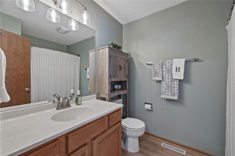 2570 Ridgeview Way Marion IA 52302