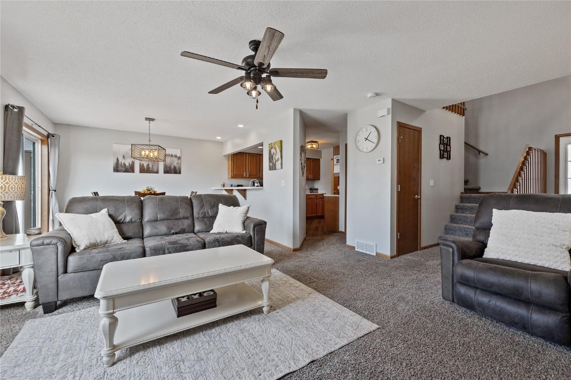 2570 Ridgeview Way Marion IA 52302