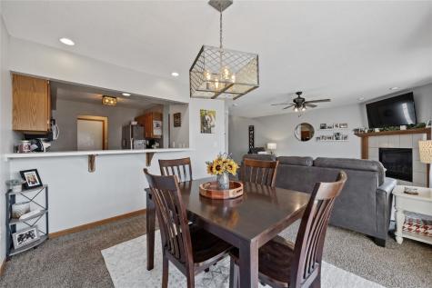 2570 Ridgeview Way Marion IA 52302