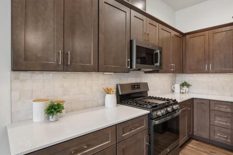 1001 Highland Trail Solon IA 52333