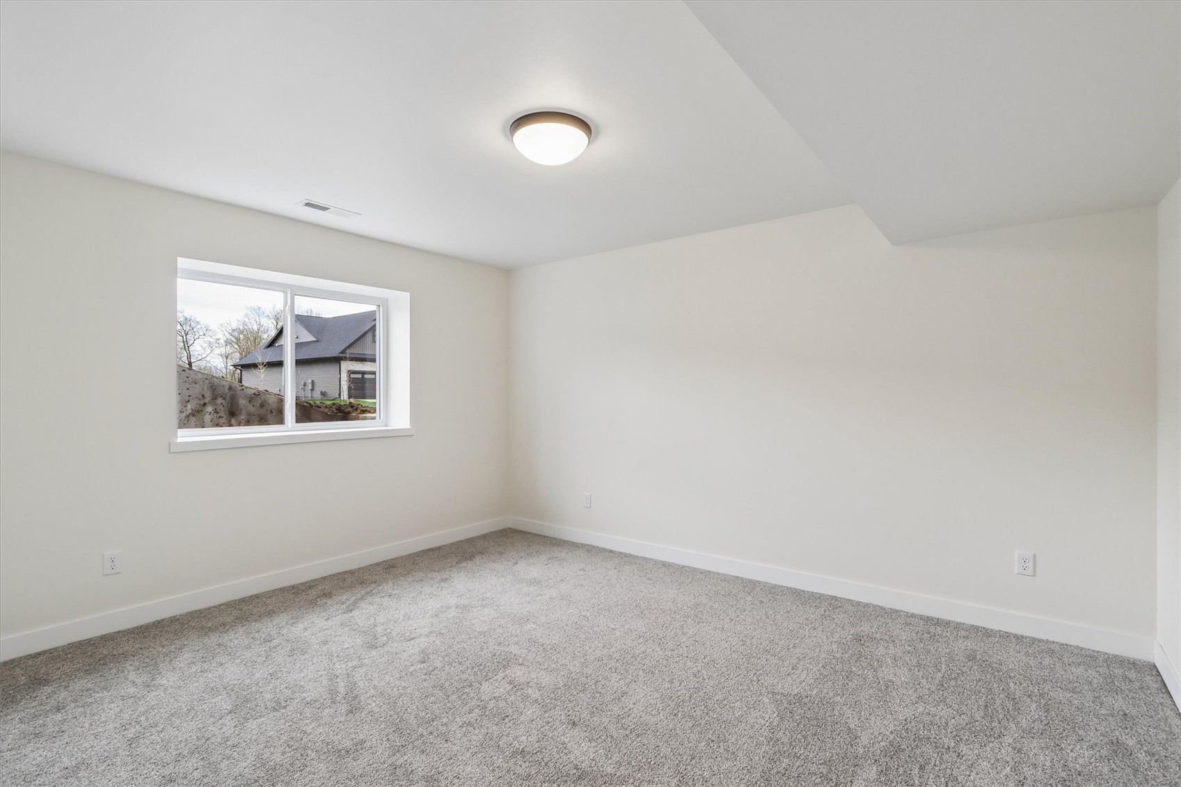1001 Highland Trail Solon IA 52333