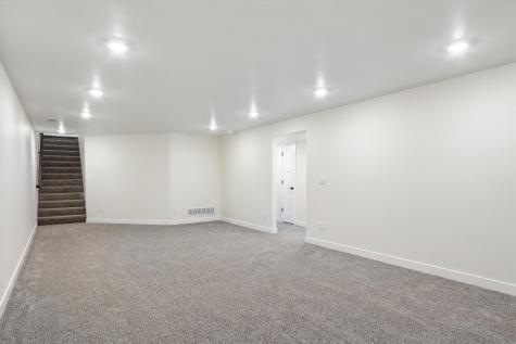 1001 Highland Trail Solon IA 52333