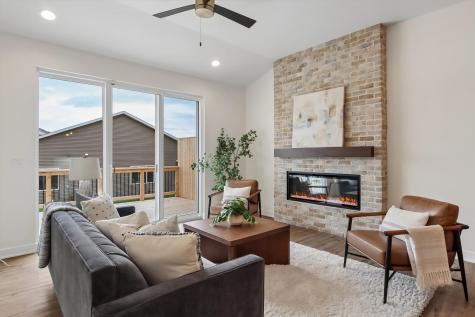 1001 Highland Trail Solon IA 52333