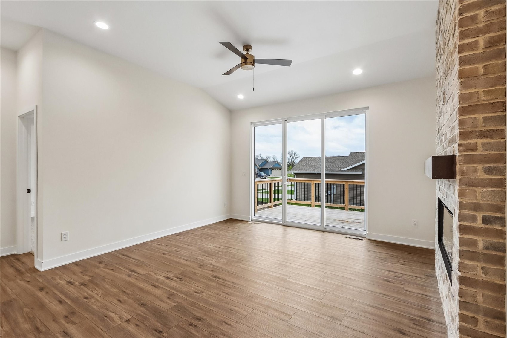 1001 Highland Trail Solon IA 52333