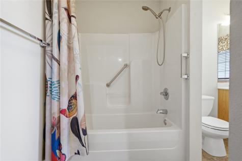 4963 Foxtail Court Marion IA 52302