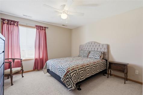 4963 Foxtail Court Marion IA 52302